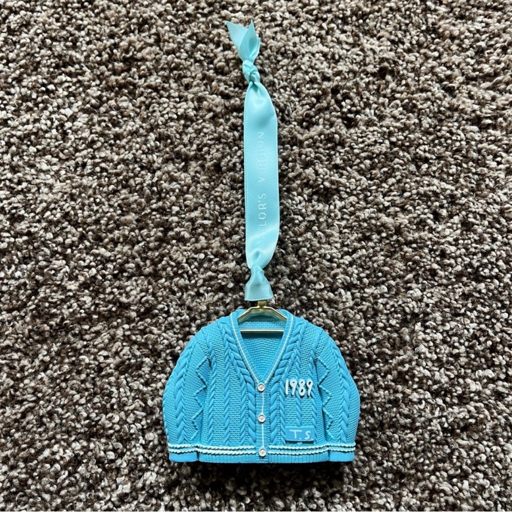 NEW Taylor Swift 1989 Cardigan Ornament